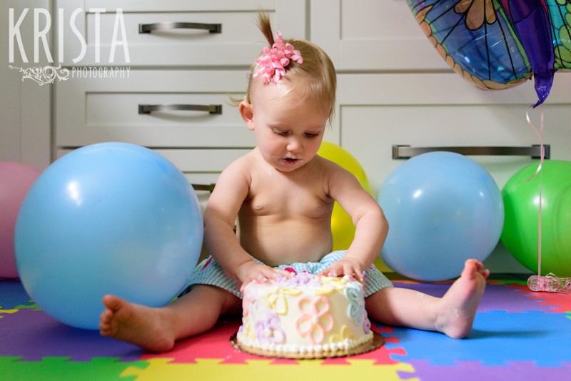 Baby Girl, Year in the Life, Happy Baby, Cake Smash, © Krista Photography, Boston Photographer 