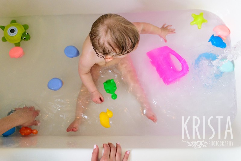 Baby Girl, Year in the Life, Happy Baby, Tub Time, © Krista Photography, Boston Photographer 