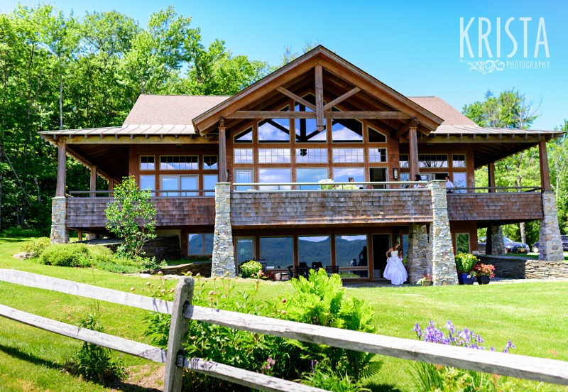 The Jewel House at the Mountain Top Inn - Vermont Wedding Photography by © Krista Photography - www.kristaphoto.com
